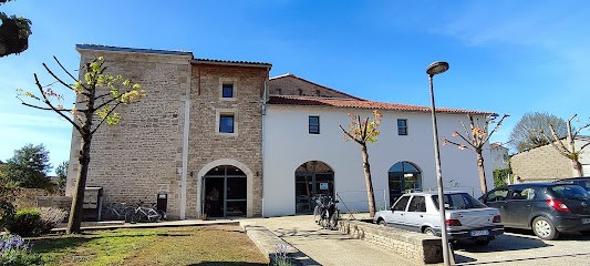 Médiathèque De Celles-sur-Belle, Bibliothèque à Celles-sur-Belle