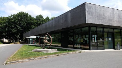 Médiathèque Municipale - Espace Culturel Yves Delahaie, Bibliothèque à Montauban-de-Bretagne