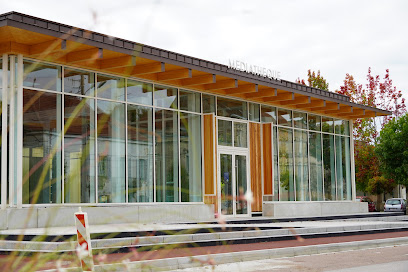Médiathèque Louhans Bibliothèque à Louhans
