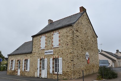 Bibliothèque, Bibliothèque à Pouillé-les-Côteaux