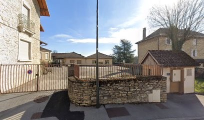 Bibliothèque De Trept, Bibliothèque à Trept