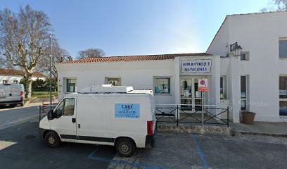 Bibliothèque, Bibliothèque à Dolus-d'Oléron