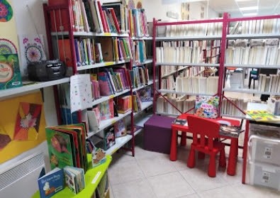 Bibliothèque Saint Valerien, Bibliothèque à Saint-Valérien