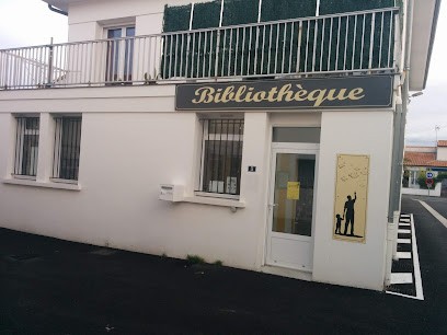 BIBLIOTHÈQUE MUNICIPALE, Bibliothèque à Étaules