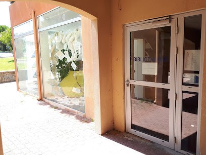Bibliothèque Pour Tous, Bibliothèque à Saint-Clément-de-Rivière