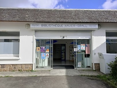 Bibliothèque Xavier-Grall, Bibliothèque à Landivisiau