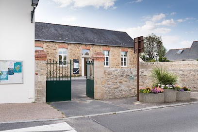 Bibliothèque De Lavau Sur Loire, Bibliothèque à Lavau-sur-Loire