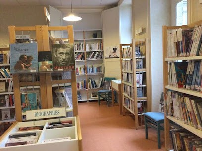 Bibliothèque De Montfarville, Bibliothèque à Montfarville