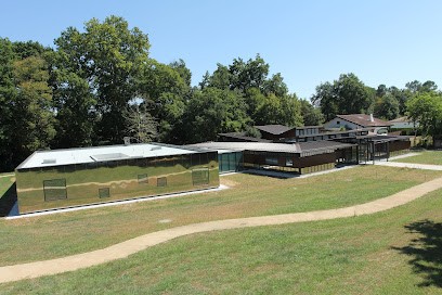 Médiathèque Louise Michel De Saint-Paul-Lès-Dax, Bibliothèque à Saint-Paul-lès-Dax
