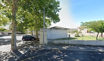 Médiathèque Jean Arnal, Bibliothèque à Saint-Mathieu-de-Tréviers