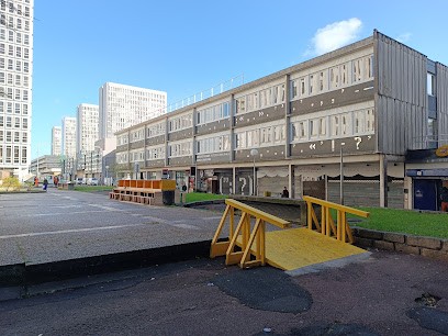 Médiathèque Intercommunale Anna Langfus, Bibliothèque à Sarcelles