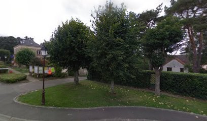 Bibliothèque D'orcemont, Bibliothèque à Orcemont