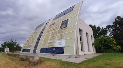 Bibliothèque Agnès Varda Le Passage, Bibliothèque au Passage