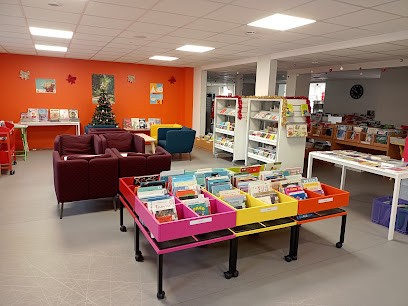 Médiathèque Pleine Fougères, Bibliothèque à Pleine-Fougères