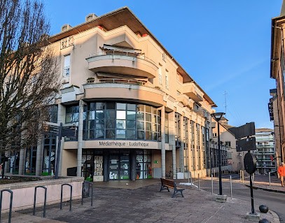 Médiathèque Et Ludothèque, Bibliothèque à Rodez