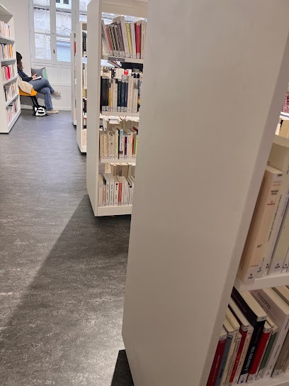 Médiathèque intercommunale - La Quincaillerie, Bibliothèque à Langon