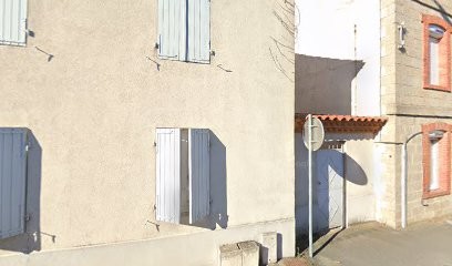 Bibliothèque De Chalain-d'Uzore, Bibliothèque à Chalain-d'Uzore