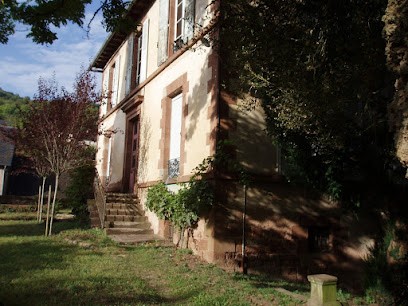 Bibliothèque Municipale, Bibliothèque à Marcillac-Vallon