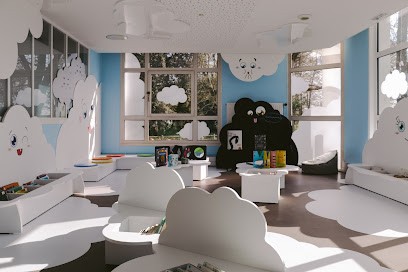 Médiathèque Assia Djebar Les Colonnes, Bibliothèque à Blanquefort