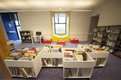 Médiathèque Intercommunale Le Château, Bibliothèque à Saffré