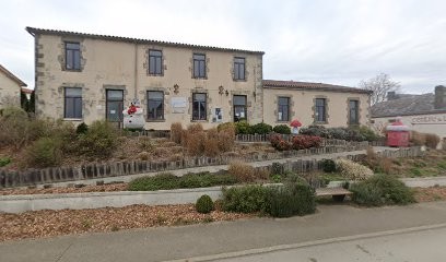Bibliothèque, Bibliothèque à Montournais