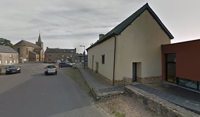 Mairie - Bibliothèque-médiathèque, Bibliothèque à Ercé-près-Liffré