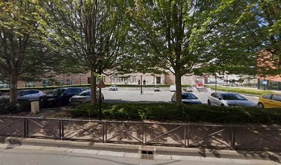 Culture et Bibliothèques pour Tous, Bibliothèque à Douai