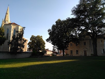 Médiathèque Louise Labé, Bibliothèque à Chazay-d'Azergues