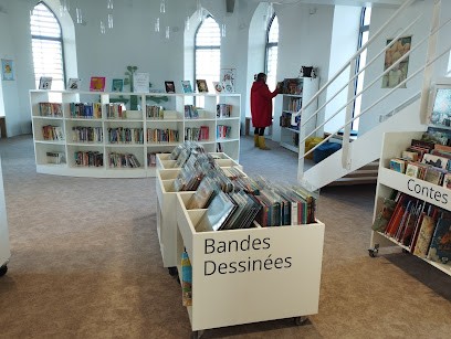 Médiathèque, Bibliothèque à Pléchâtel