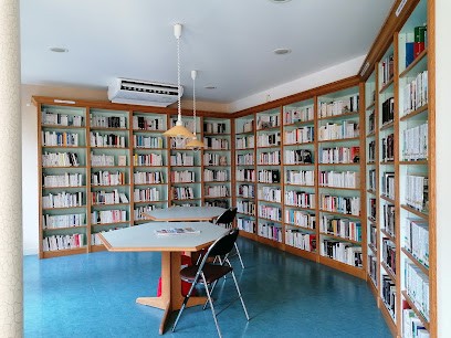 Bibliothèque municipale de Sergines, Bibliothèque à Sergines