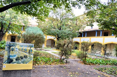 Médiathèque D'Arles, Bibliothèque à Arles