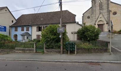 Bibliothèque, Bibliothèque à Fêche-l'Église