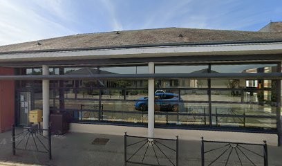 Bibliothèque De Ouarville, Bibliothèque à Ouarville