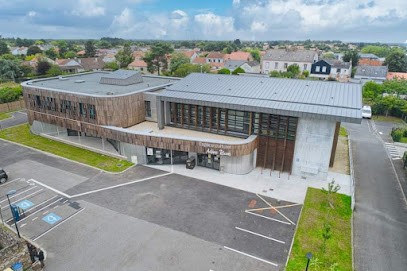 Médiathèque George Sand, Bibliothèque au Pellerin