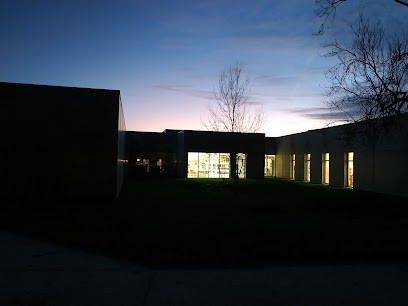 Médiathèque De La Jarrie, Bibliothèque à L'Île-d'Olonne
