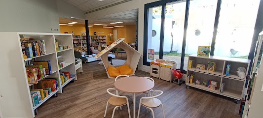 Médiathèque Philippe BARBEAU, Bibliothèque à Saint-Laurent-Nouan