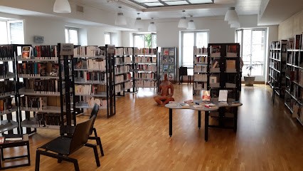 Médiathèque, Bibliothèque à Saint-Calais