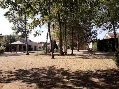 Médiathèque Du Chat Perché, Bibliothèque à Chevannes