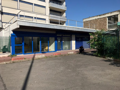 Bibliothèque Paul Éluard, Bibliothèque à Drancy