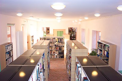 Médiathèque De Louvigné Du Désert, Bibliothèque à Louvigné-du-Désert