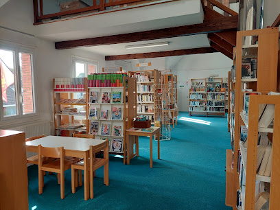 Médiathèque Jean Arambel, Bibliothèque à Offranville