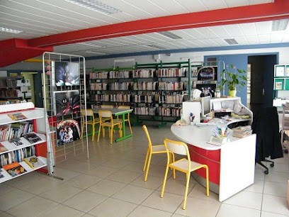 Cultural Space Jean Ferrat, Bibliothèque à Mondragon