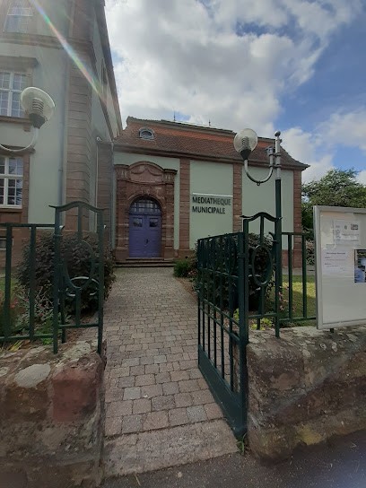 Médiathèque, Bibliothèque à Morhange