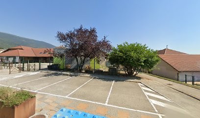 Bibliothèque De Thoiry, Bibliothèque à Thoiry