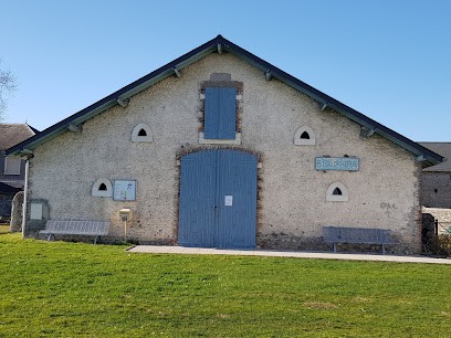 Bibliothèque D'assat, Bibliothèque à Assat