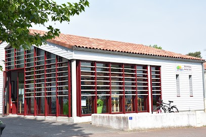 Médiathèque De Palluau, Bibliothèque à Palluau