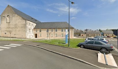 Bibliothèque / Games, Bibliothèque à Beaumont-Pied-de-Boeuf
