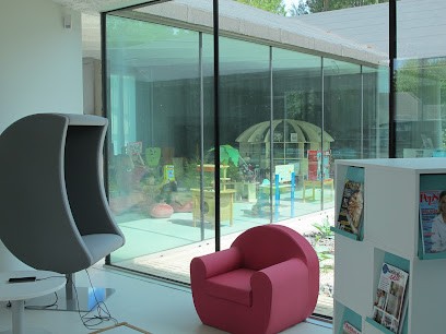 Lalumé, Bibliothèque à Saint-Georges-sur-Loire