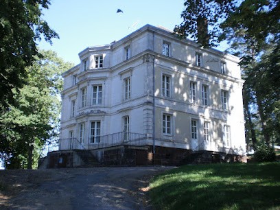 Bibliothèque, Bibliothèque à Toucy