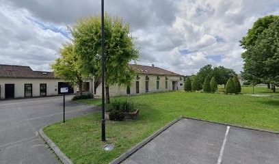 Médiathèque De Châteaubernard, Bibliothèque à Châteaubernard